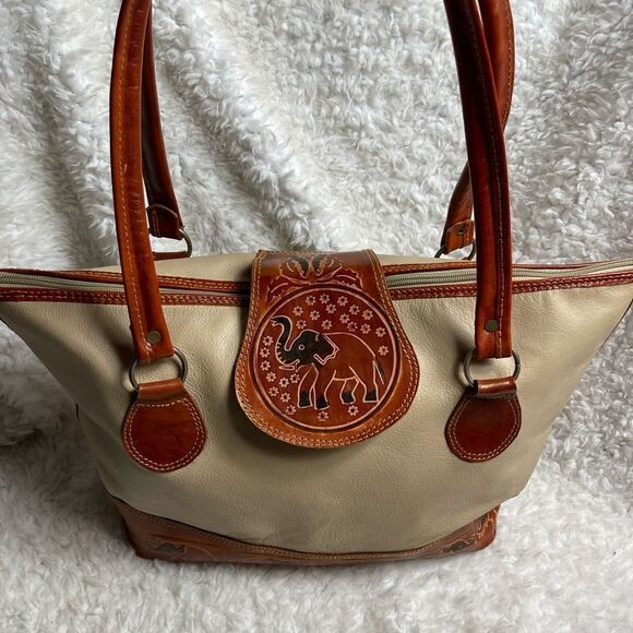 Beauty from Ashes leather shoulder bag made in SirLanka khaki & Tan tool prints - Picture 2 of 14